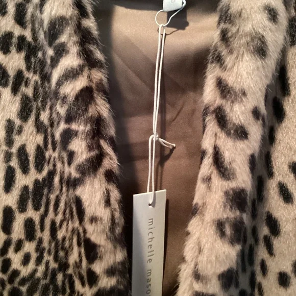 Michelle Mason Faux Fur tiger Long Coat size 4 - Picture 3 of 5